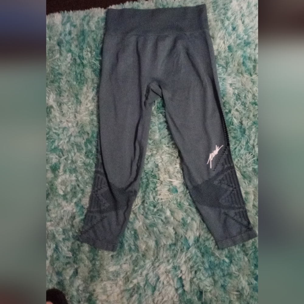 Love pink pants size large great shape